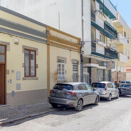 Flh Faro Central House With Terrace Екстериор снимка